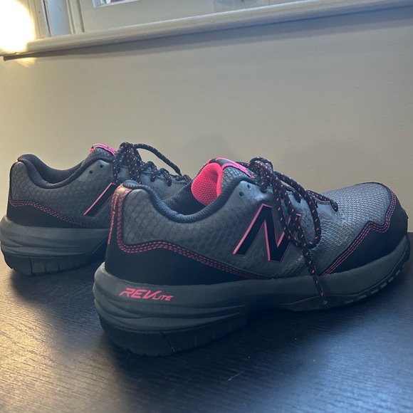 New Balance Womens Industrial 589v1 Composite Toe Work Shoes NWOT - Picture 2 of 5